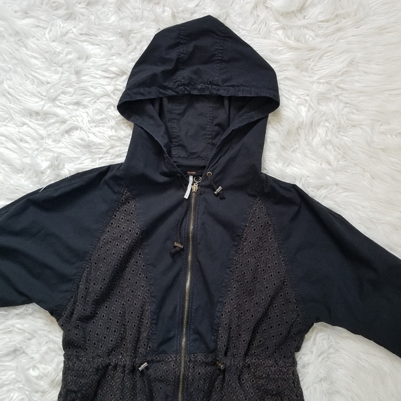 Free People For A Rainy Day Eyelet Utility Jacket - Picture 4 of 11